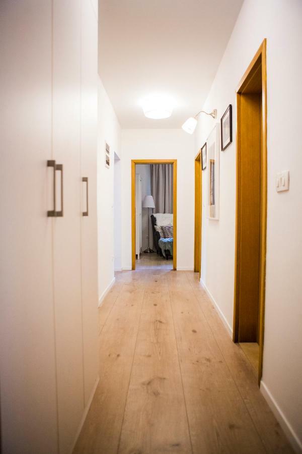 Luxurious Apartment With Private Garden Split Exterior photo